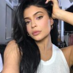 Kylie Jenner Net Worth (2021) - Trending Image